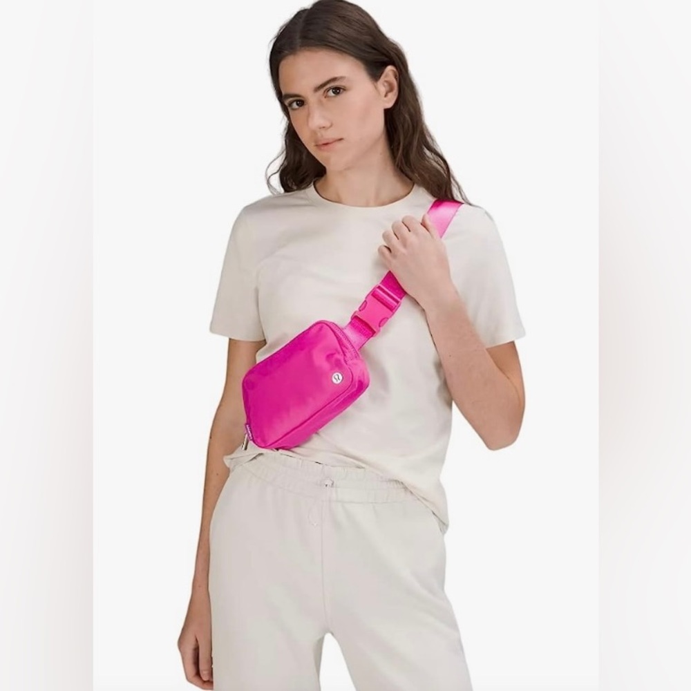 lululemon athletica Sonic Pink Crossbody Bag - Picture 5 of 12